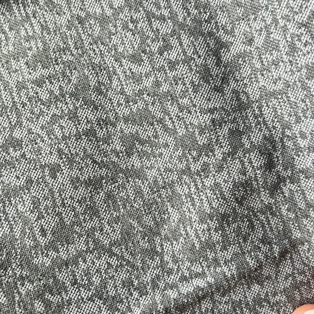 NWOT Gray Gymshark Mark Seamless Women’s Leggings with tummy control - Picture 5 of 5